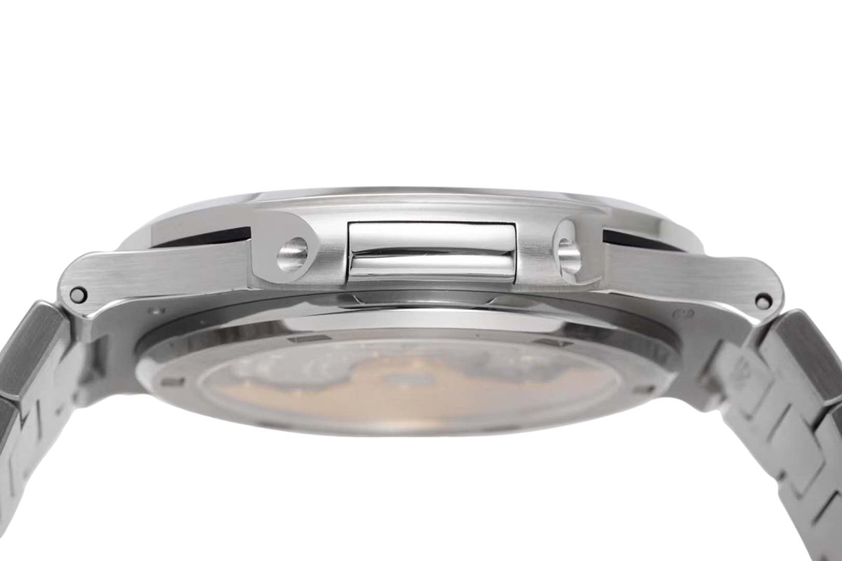 Nautilus Jumbo 5711/1A-011 White Dial with D1am0nd Bezel