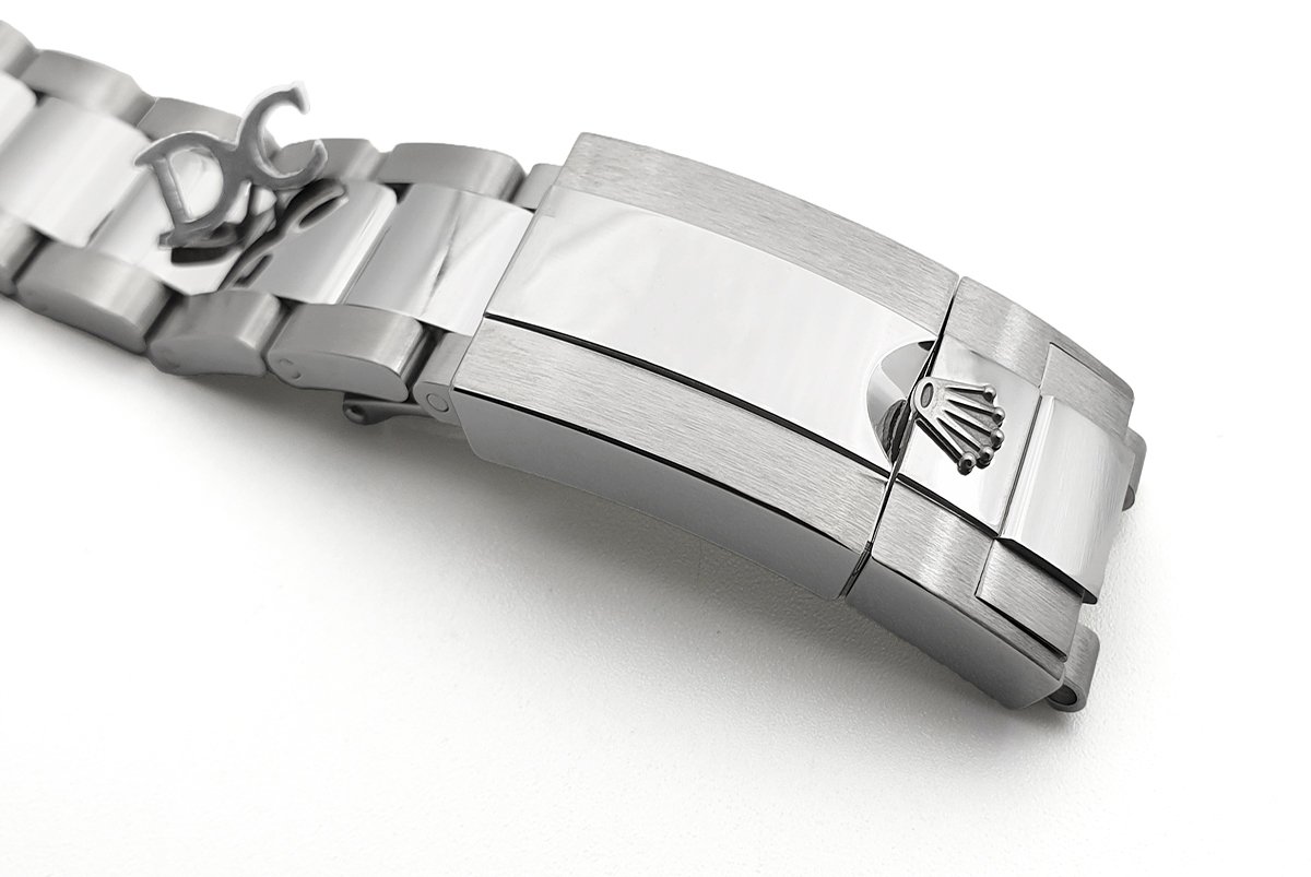 Daytona 116506 Ice Blue Dial in Platinum