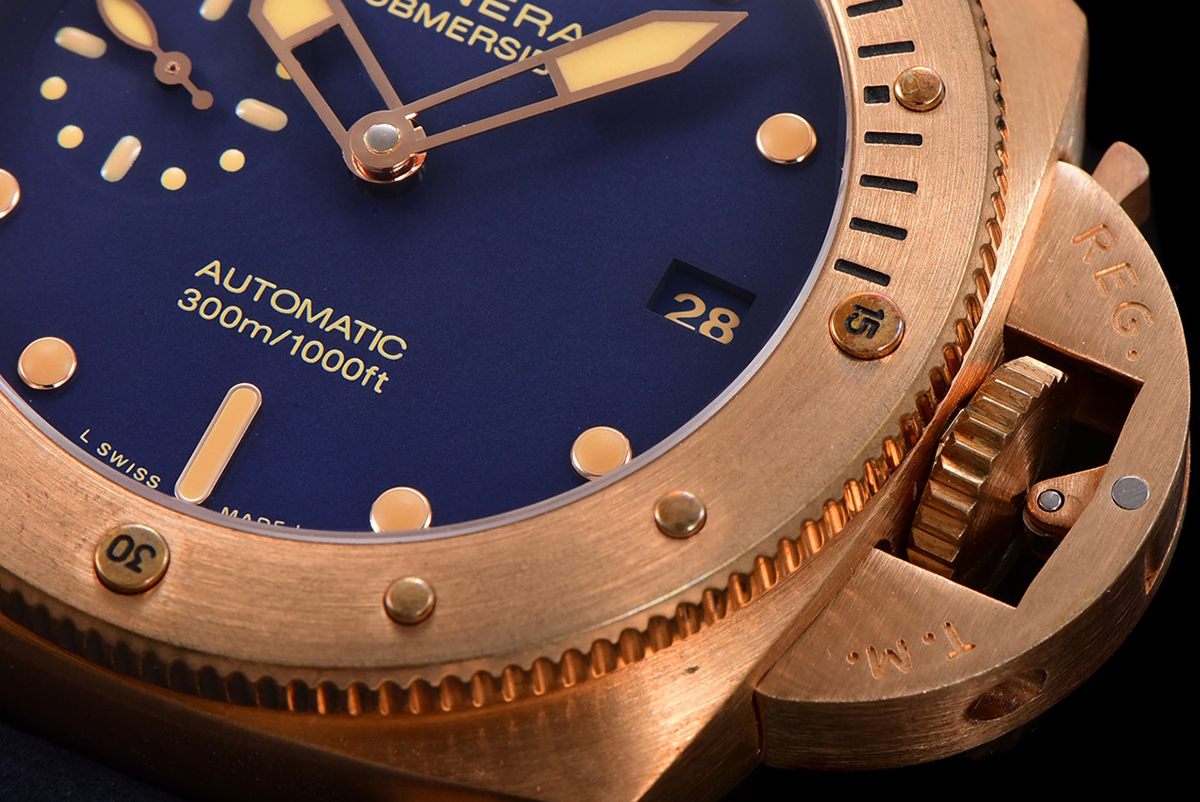 PAM1074 Submersible Bronzo Blu Abisso 42mm