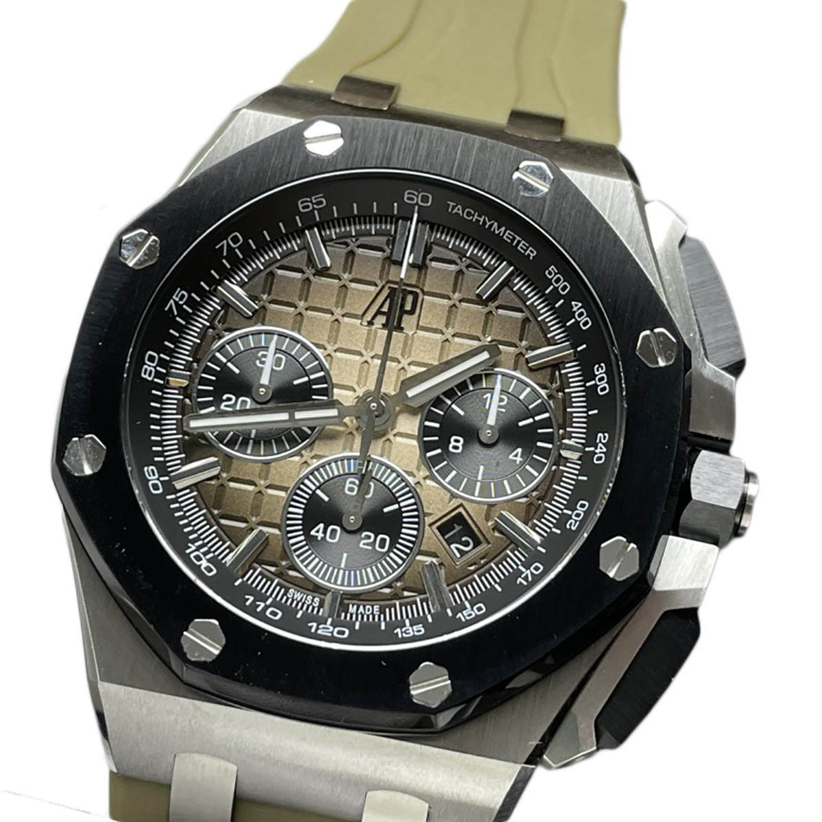 Royal Oak Offshore Novelty 43mm Smoked Light Brown Dial Ref. 26420SO.OO.A600CA.01