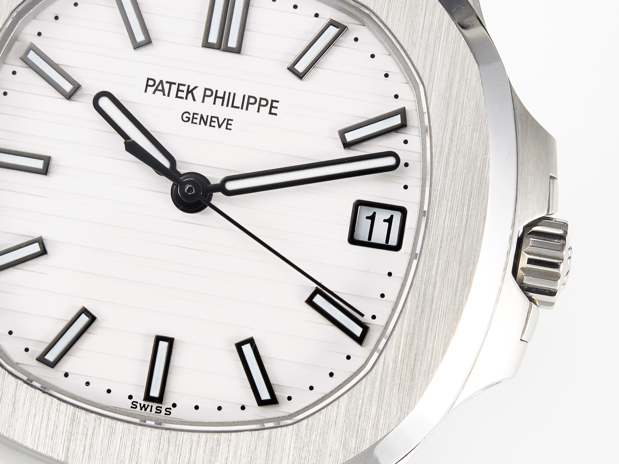 Nautilus 5711 3KF 1:1 Best Edition White Dial on SS Bracelet A324 S*per Clone V2